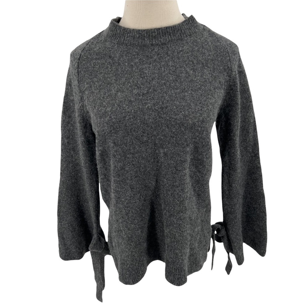 Ann Taylor Gray Wool Cashmere Long Sleeve Bow Sweater Size Medium Petite Womens